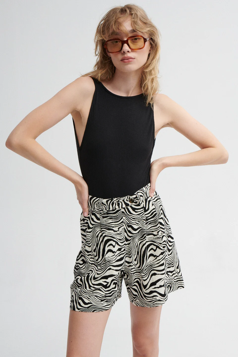 Szorty z wiskozy i lnu / 09 / 12 / zebra stripes - Image 3