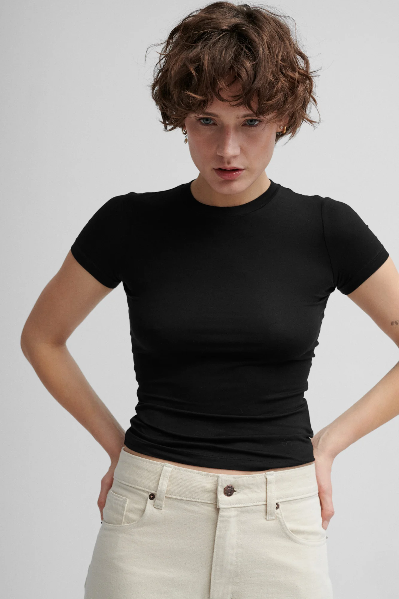 T-shirt z Ecovero™ / 13 / 04 / deep black - Image 2